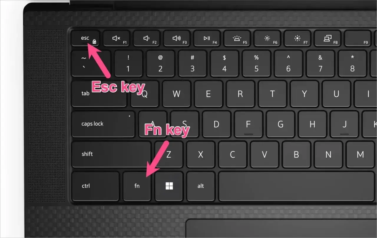 Klawiatura laptopa z zaznaczonymi klawiszami Esc i Fn. Naciśnij je, aby dowiedzieć się, jak włączyć podświetlenie klawiatury.